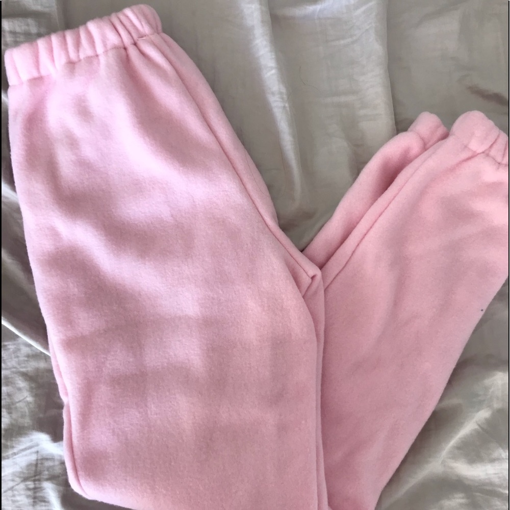 pink sweatpants